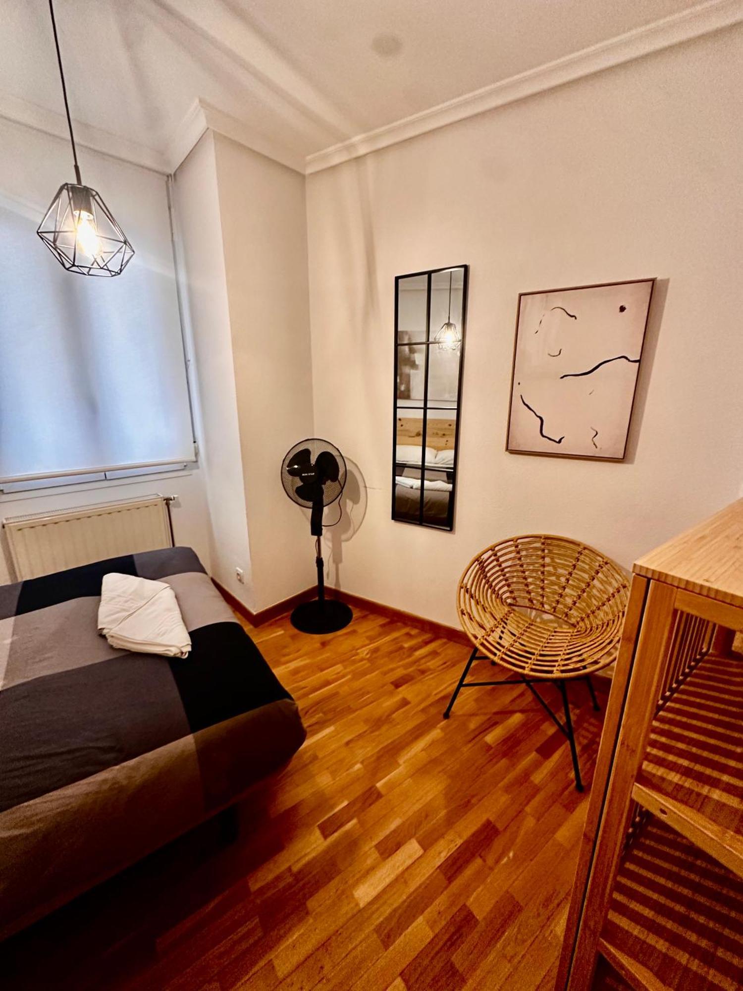 Atuaire Home Balcon Con Vistas A La Catedral De Burgo Zewnętrze zdjęcie